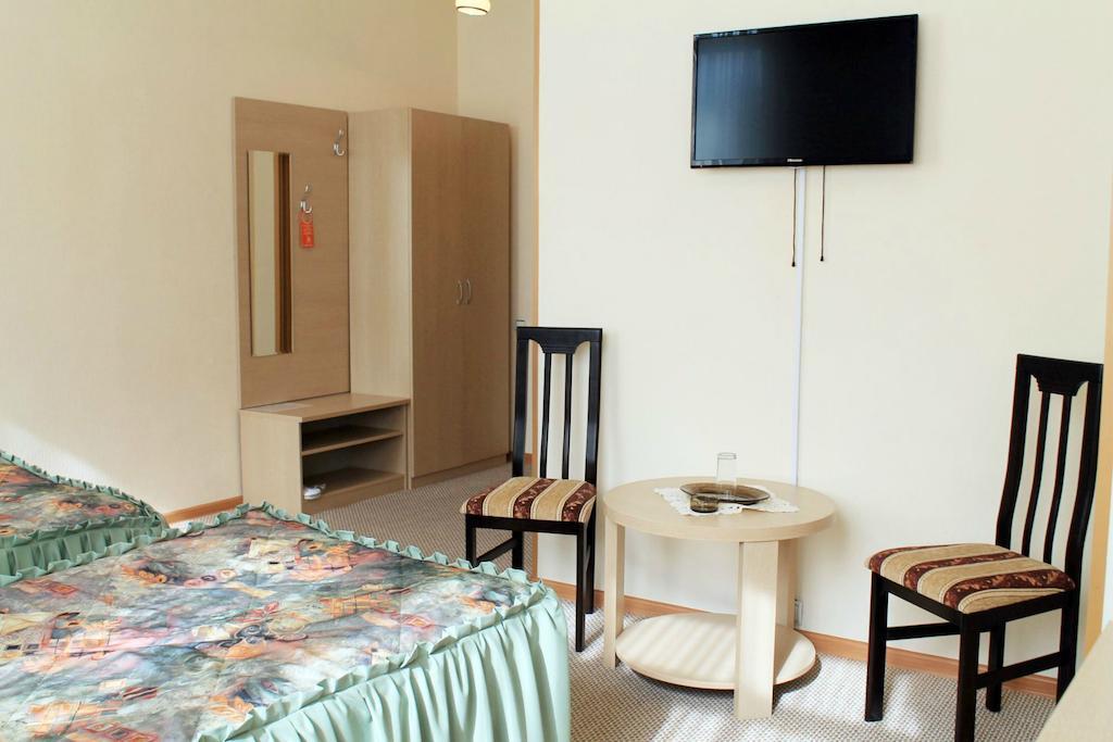 Hotel Belon Land Astaná Habitación foto
